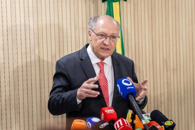 Alckmin diz que governo manterá negociação com os EUA sobre tarifas