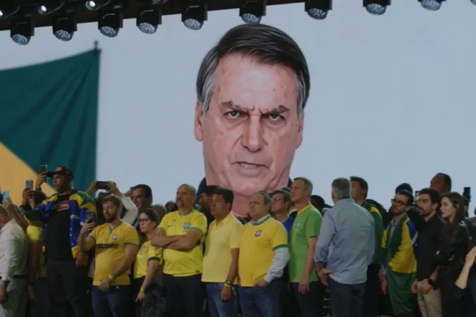 Entenda como funciona a IA que recriou Bolsonaro em convenção do PL