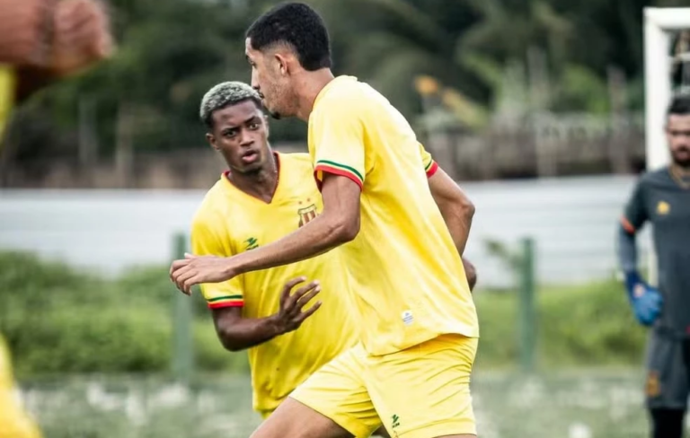 Atacante Gean Carlos deixa o Sampaio Corrêa e acerta com clube boliviano