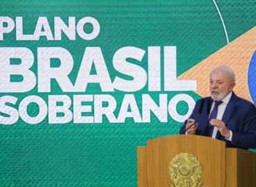 Lula oficializa pacote bilionário para reduzir impactos de tarifas impostas pelos EUA