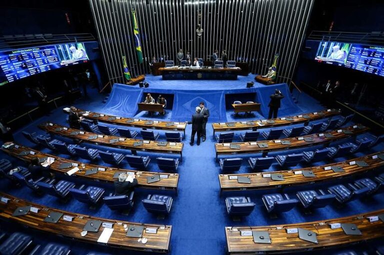 Corrida ao Senado no Maranhão ganha força com definições partidárias e pelo menos 10 pré-candidatos