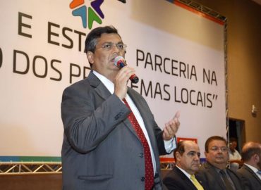 De acordo com Flávio Dino, com a decisão, o governo estadual abre mão de R$ 40 milhões mensais