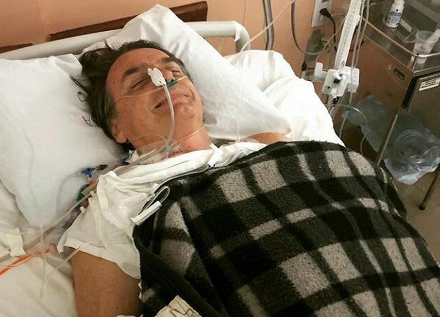 Resultado de imagem para Nunca fiz mal a ninguém', diz Bolsonaro em hospital