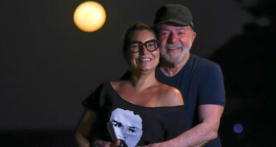 Ex-presidente Lula e sua esposa estão com Covid